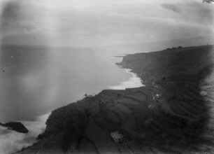 Landschaft : Blick über die Küste Teneriffas mit Siedlungen, Anbauflächen und dem Atlantik
