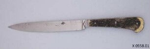 Großes Messer / Gartenbesteck bestehend aus einer Gartenplötze, Säge, 4 Messern und 4 weiteren Besteckteilen