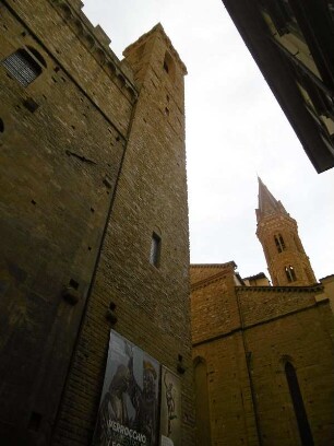 Florenz: Palazzo del Bargello und Badia Fiorentina (Turm)