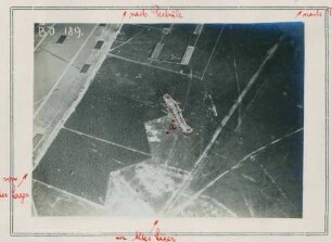 Foto vom Übungsflug an der Artillerie-Beobachterschule Jüterbog: Kanonenschlagbatterie (Luftbild)
