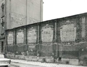 Meißen-Triebischtal, Wittigstraße. Klinkermauer