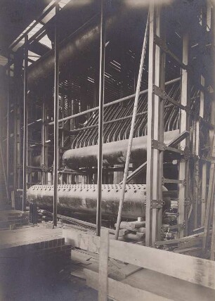 Kessel 22, W.II - Rückansicht (Montagebild)
