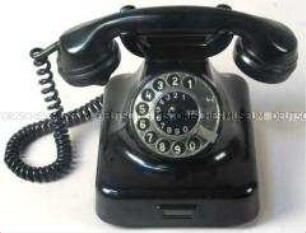 Telefon mit Wählscheibe
