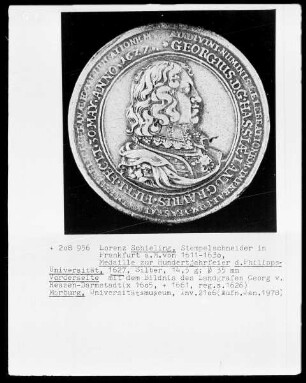 Medaille zur Hundertjahrfeier der Philipps-Universität; Vorderseite mit dem Bildnis des Landgrafen Georg von Hessen-Darmstadt