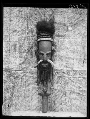 Ahnenfigur