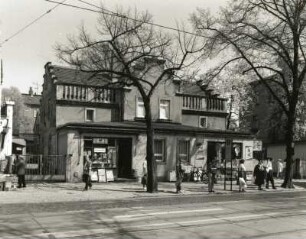 Dresden-Blasewitz, Schandauer Straße 75. Wohnhaus mit Ladenvorbau (1851/1900)