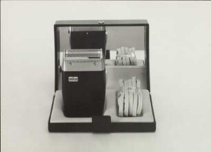 Braun Elektrorasierer "sixtant SM 31" von Gerd Alfred Müller und Hans Gugelot