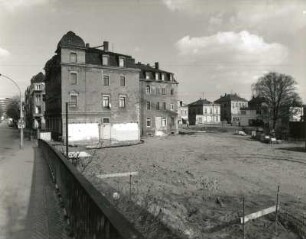 Radebeul. Sidonienstraße. Blick von der Hauptstareße über eine Baustelle nach Nordosten