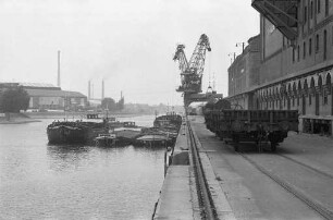 Karlsruher Rheinhafen