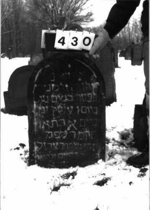 Grabstein 430