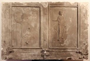 Zwei Felder der romanischen Bronzetür am Augsburger Dom