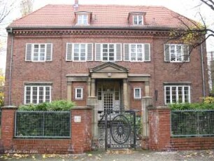 Einfamilienhaus; Berlin, Charlottenburg-Wilmersdorf