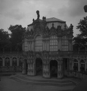 Dresden: Zwinger, Westbau, ganz