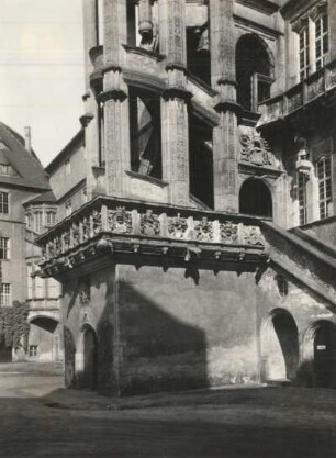 Torgau. Schloss Hartenfels, Johann-Friedrich-Bau, Großer Wendelstein von Südwesten