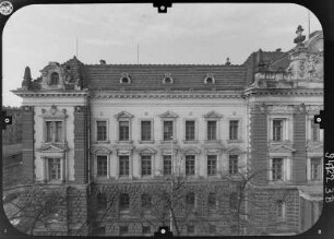 Dresden-Neustadt, Hospitalstraße 7. Ehem. Amtsgericht (1892-1894; M. I. Krause, K. L. F. Schmidt). Straßenfront (Teilansicht)