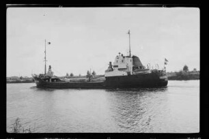 Warnemünde (1955), VEB Deutsche Seereederei, VEB Deutfracht, VEB Deutfracht - Seereederei Rostock (DSR), Deutsche Seereederei GmbH, Rostock