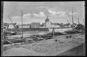 Mühlberg. Hafen