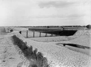 Bau der Kanalbrücke des Mittellandkanals über die Leine bei Seelze