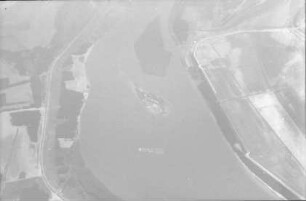 Mihail Kogalniceanu [Kreis Constanta]: Luftbild, Donau