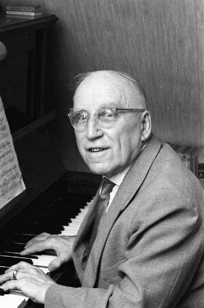 80. Geburtstag des Sängers und Gesangspädagogen Kurt Widmann.