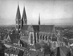 Halberstadt, Dom St. Stephanus und St. Sixtus, von Südwesten