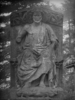 Reste eines Portals, Christus als Weltenrichter