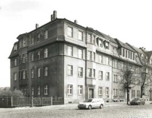 Dresden-Pieschen, Hubertusstraße 46 b/46. Wohnhäuser. Straßenansicht