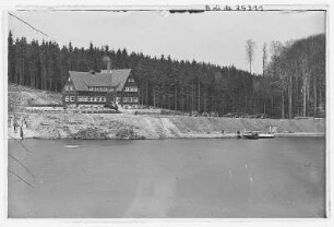 Kriebstein. Talsperre - Stausee und Gaststätte