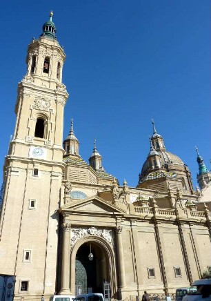Saragossa/Zaragoza: Kathedrale Nuestra Senora del Pilar