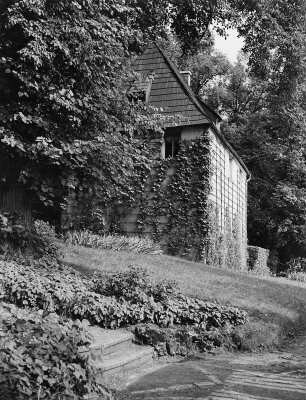 Weimar. Park an der Ilm (Goethepark). Ansicht mit Goethes Gartenhaus am Stern (1601/1615)