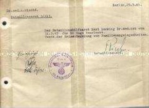 Bescheinigung des Volkssturms über die Freistellung von Dr. Lücking vom Dienst