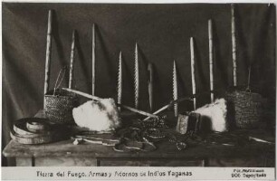 "Armas y Adornos de Indios Yaganas"