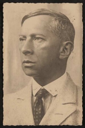 Ansichtskarte vom 20.01.1928 von Rudolf Borchardt an Hofmannsthal, mit Portraitfoto von Rudolf Borchardt