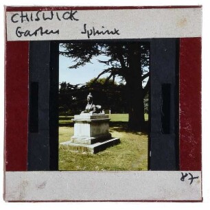 London, Chiswick Gardens : Sphinx