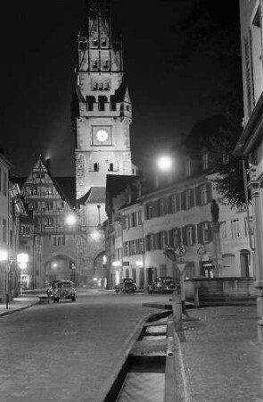 Freiburg i. Br.: Schwabentor von der Herrenstraße aus