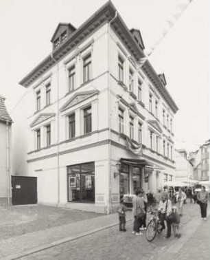 Laden, Wurzen