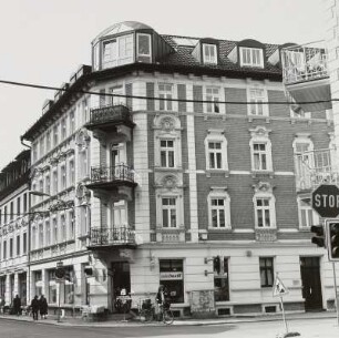 Wohn- und Geschäftshaus, Markkleeberg