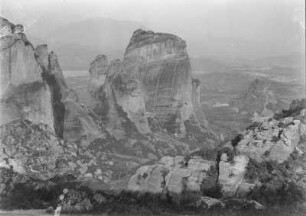 Felsen : Griechenland. Blick auf Felsformationen der Meteora-Klöster