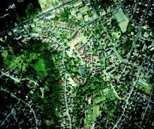 Bad Soden, Gesamtanlage Alleestraße 2, 4, 6, 8 und Königsteiner Straße 39
