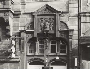 Wohn- und Geschäftshaus mit Gaststätte