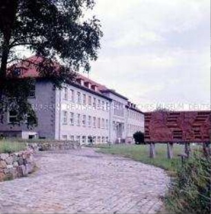 Hauptgebäude des Friedrich-Loeffler-Instituts auf der Insel Riems (Greifswald)