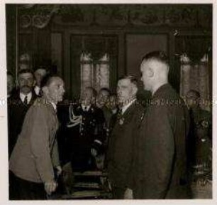 Treffen von Adolf Hitler, Robert Ley und Joseph Goebbels