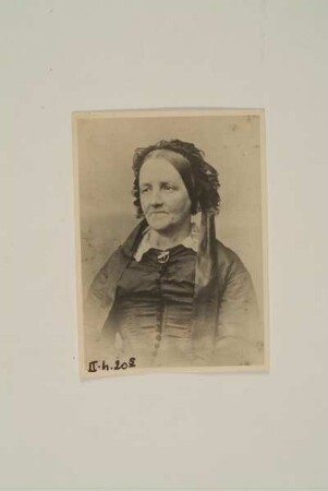 Julie Hausrath
