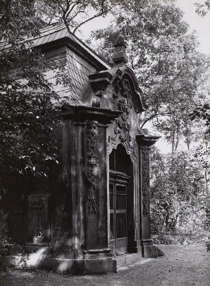 Leipzig. gruft auf dem Alten Johannisfriedhof