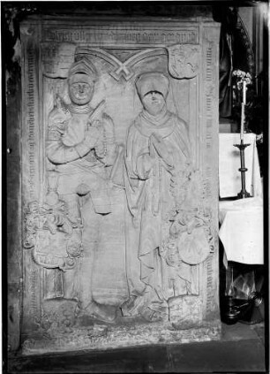Weinheim Sankt Laurentius Kirche Epitaph Ulrich Ulner von Dieburg (gestorben 1515) und Gemahlin Dorothea Forstmeister von Gelnhausen (gestorben 1517)