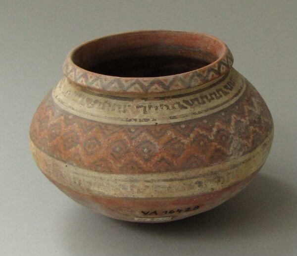 Clay pot