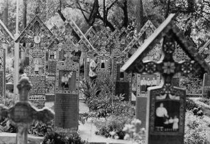 Auf einem Friedhof