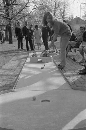 Minigolfplatz an der Beiertheimer Allee beim Sallenwäldchen