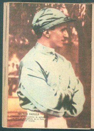 Héctor Padula, vencedor de la estadística de jockeys de 1950, en el hipódromo de La Plata [...] - [Fotografía]