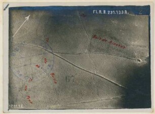 Foto der Stellungen südwestlich des Bois-de-Biaches bei Péronne (Luftbild)